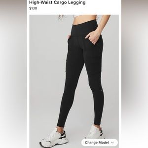 Small High Waisted Cargo Leggings in Black